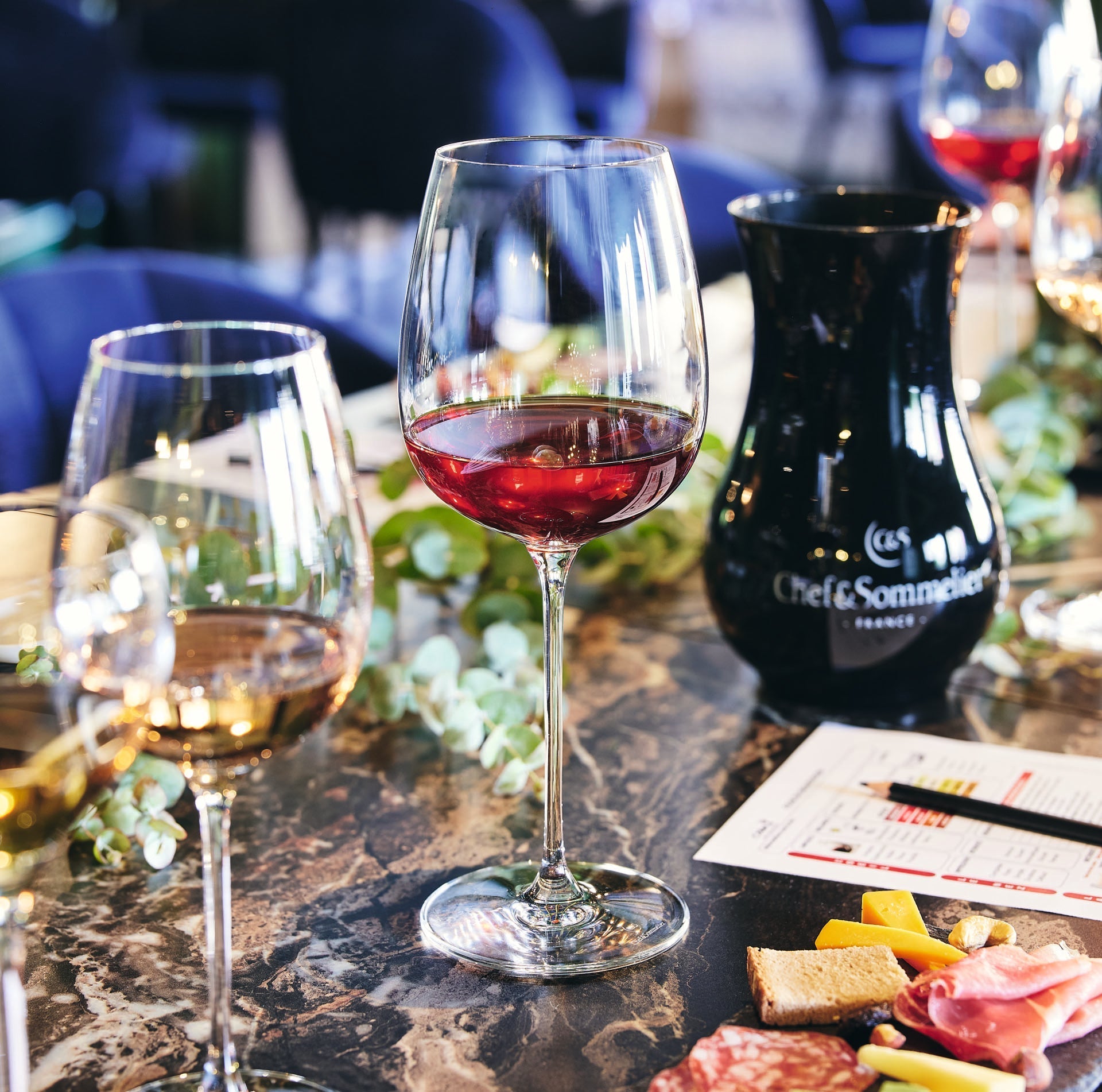 Read This Before Starting a Restaurant!